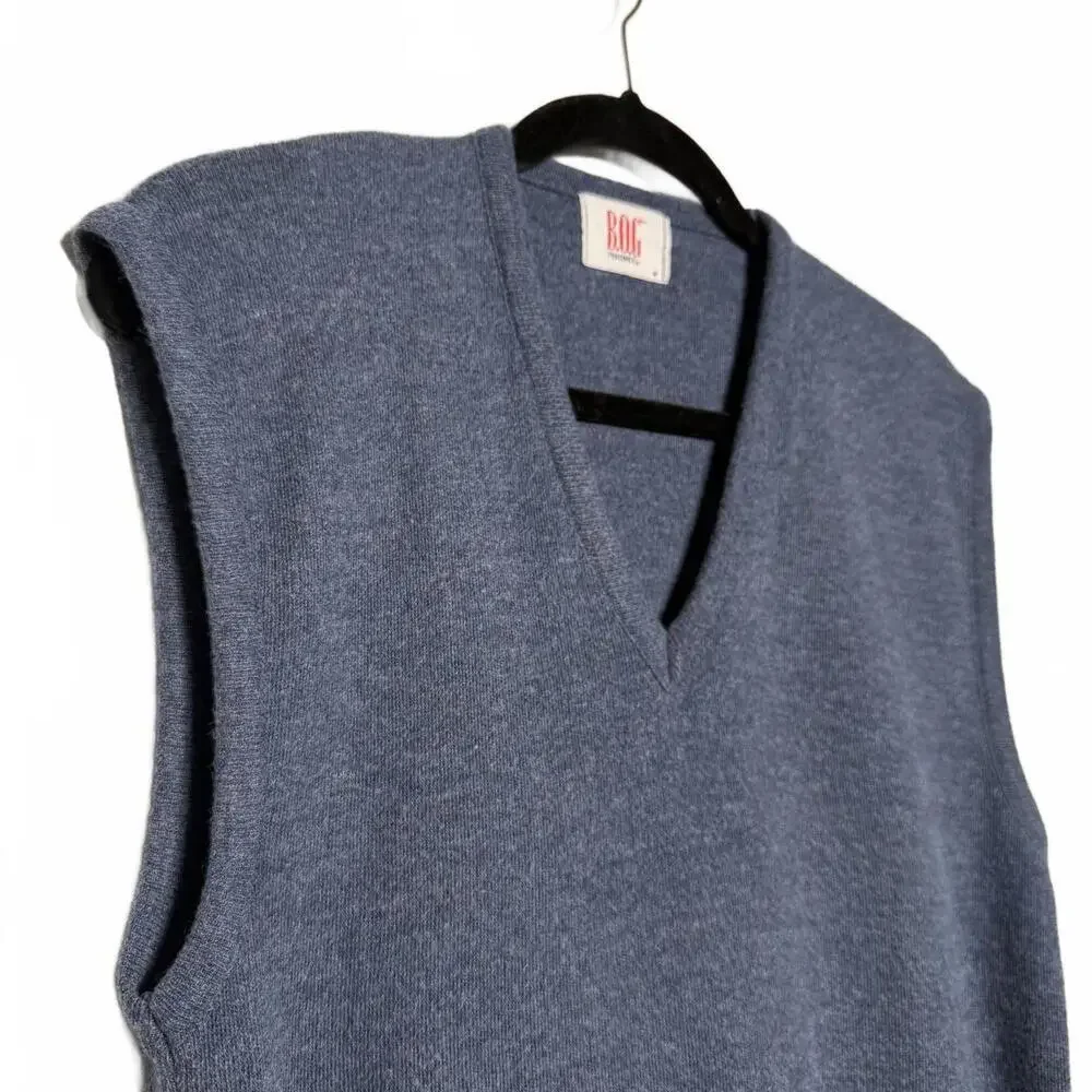 Men Light Blue Knit Sweater‎ vest